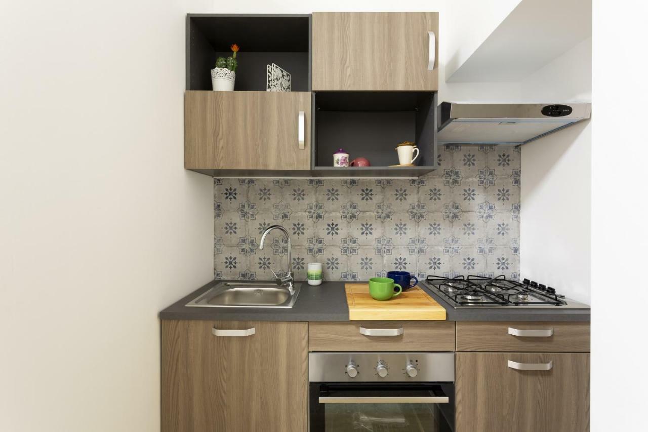 Star Politeama Apartment Palermo Exteriör bild